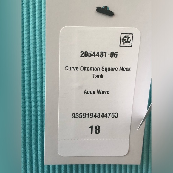 COTTON:ON Square Neck Plus Size Aqua Ribbed Crop Tank. New with Tags - Picture 3 of 10